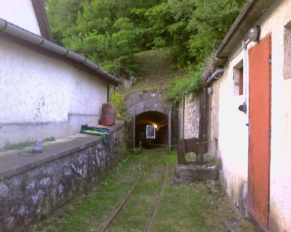 EAW tban az aggteleki barlangba